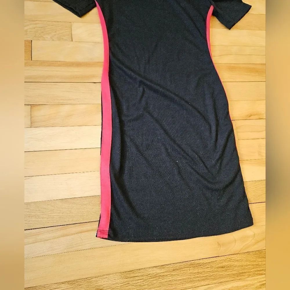 Divided Form Fitting Dress - Picture 9 of 9